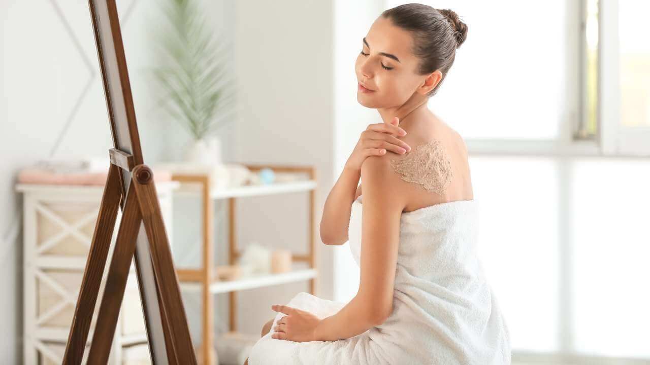 How to Exfoliate Skin Naturally