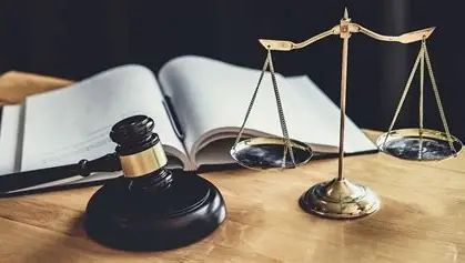 Más allá de la cita: cómo argumentar con jurisprudencia de las Altas Cortes en Colombia