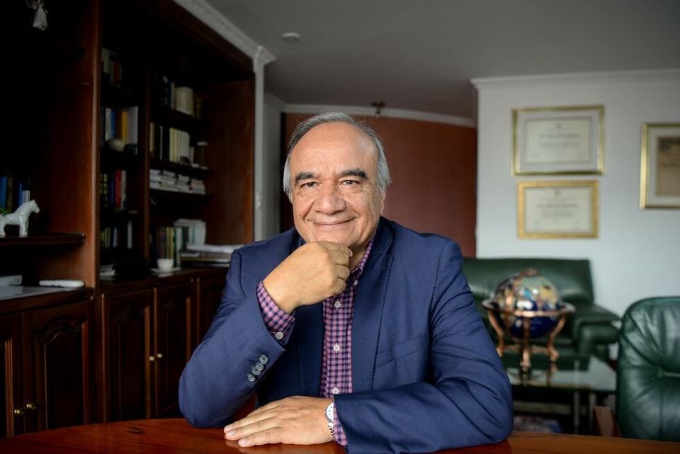 Inapelable por ley: El blindaje procesal del auto admisorio en el caso Carvajal