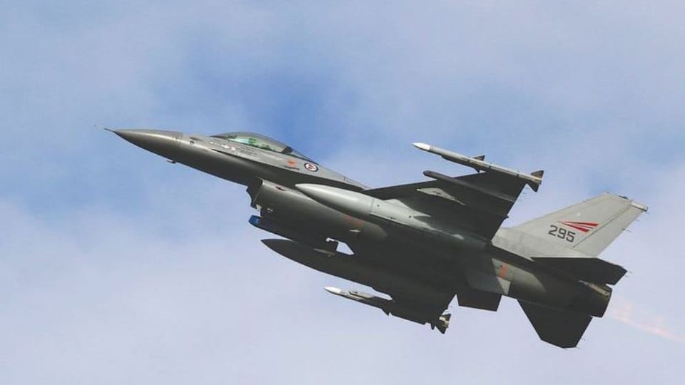 Sobrevuelo militar en costas extranjeras: entre la soberanía del estado y la libertad de los mares