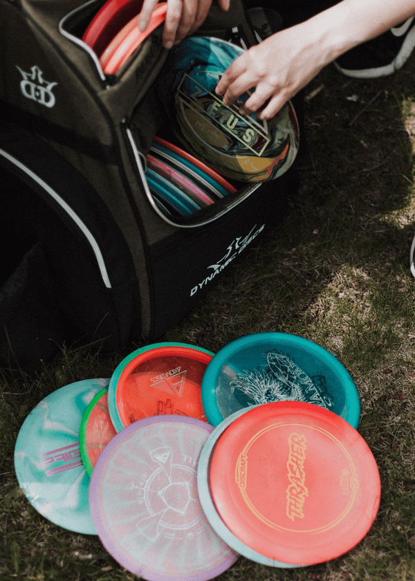The Best Disc Golf Bags… according to Me!