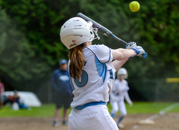 Softball Bags that will Carry it out of the Park