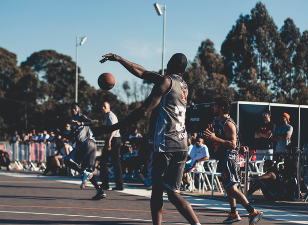 What is a Dime in Basketball? Keys to "Get In" the Game