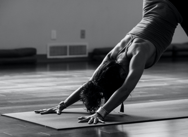 Are Yoga Knee Pads the Secret to Your Pain-Free Yoga Session