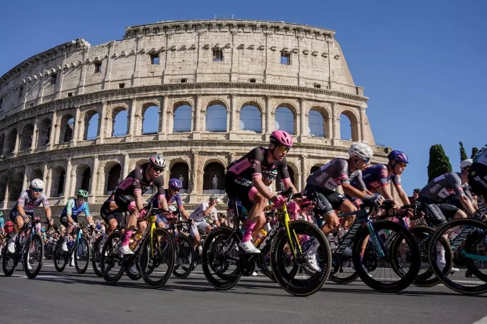 Giro d'Italia 2026 Preview: Route, Key Stages & GC Contenders