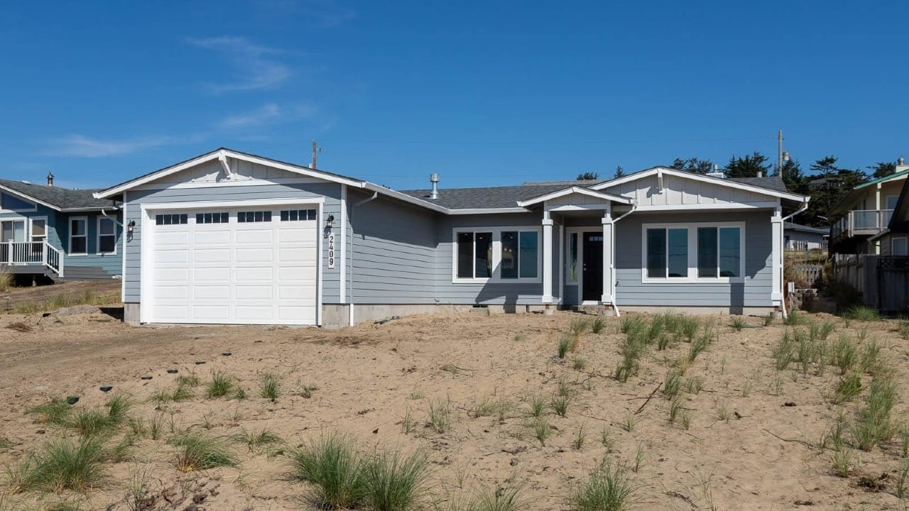 Waldport Oregon home