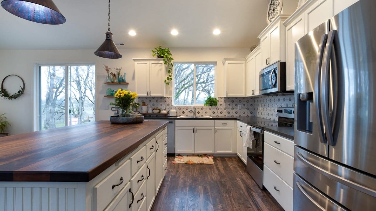 Kitchen with white and brown asthetic