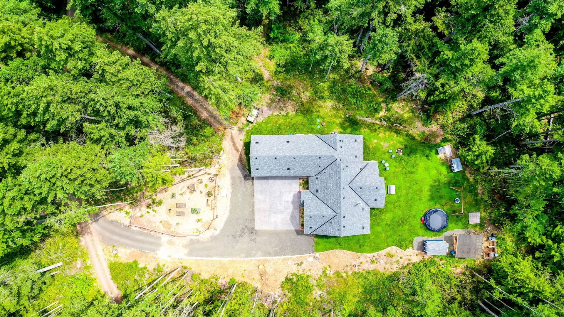 An above view of a house that is being built