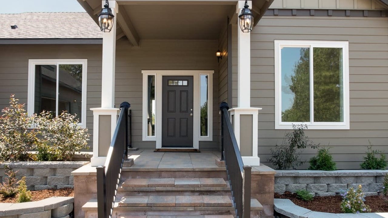 The front of the cashmere house