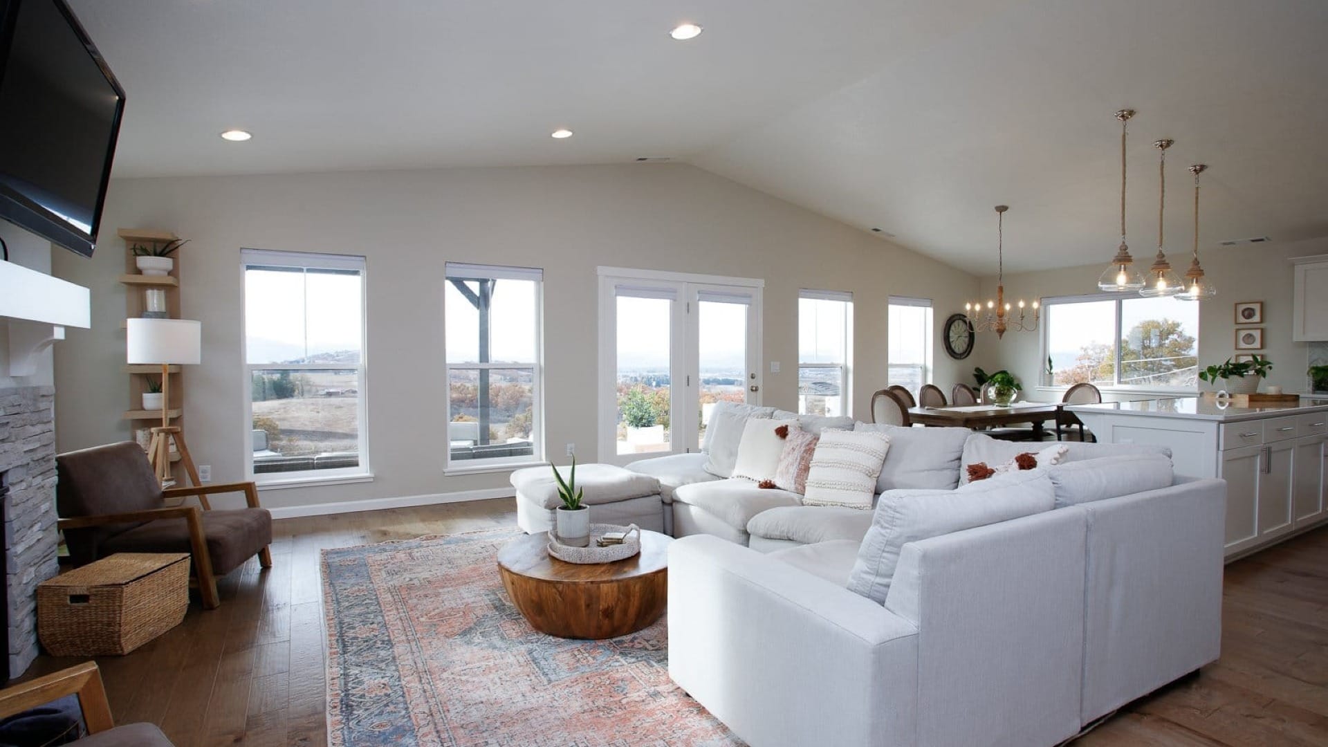 living room of dry creek rd property