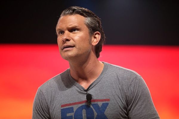 Poor opsec among Trump officials deepens concerns over insecure Signal chat group