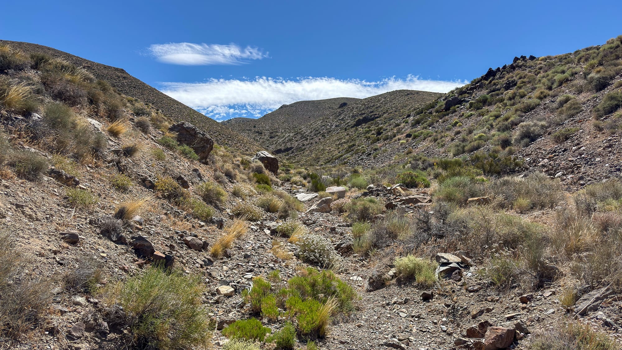 The road is pretty good until it enters the canyon, then it becomes rockhopping and zigzagging.