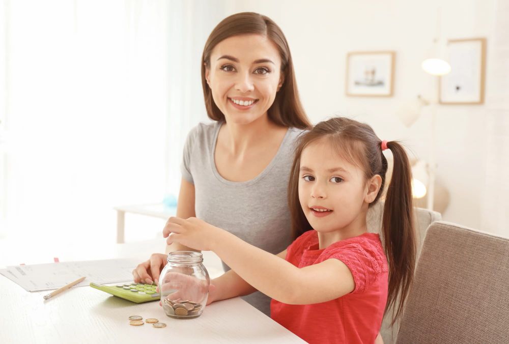 How To Successfully Build Your Children’s Credit While Teaching Them Independence