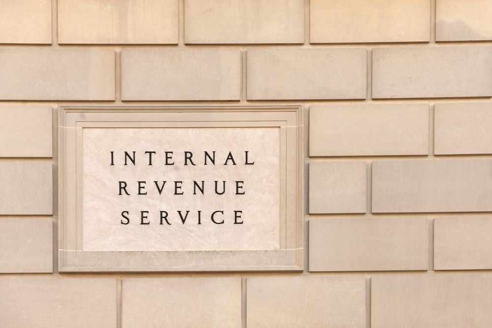 Should You Have The IRS File Your Tax Return For Free?