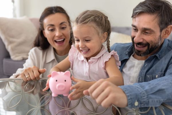 12 Ways To Help Your  Children Now Without  Ruining Them