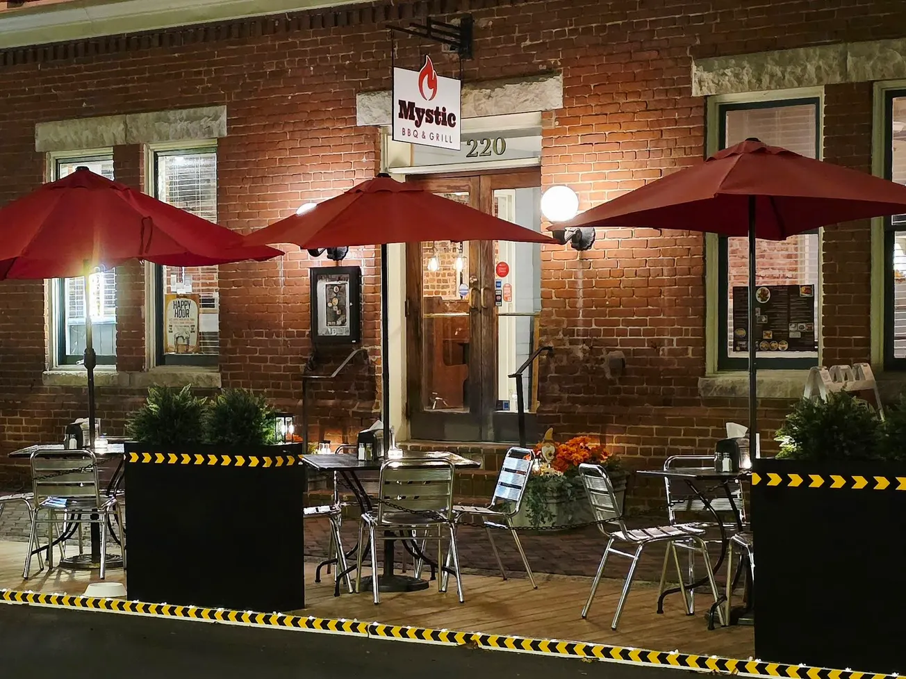 Mystic Bar & Grill permanently closing on Sunday