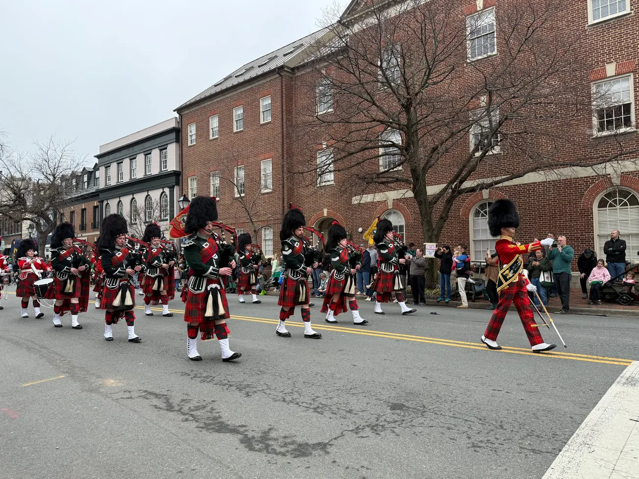 Alexandria's St. Patrick's Day parade draws thousands to Old Town