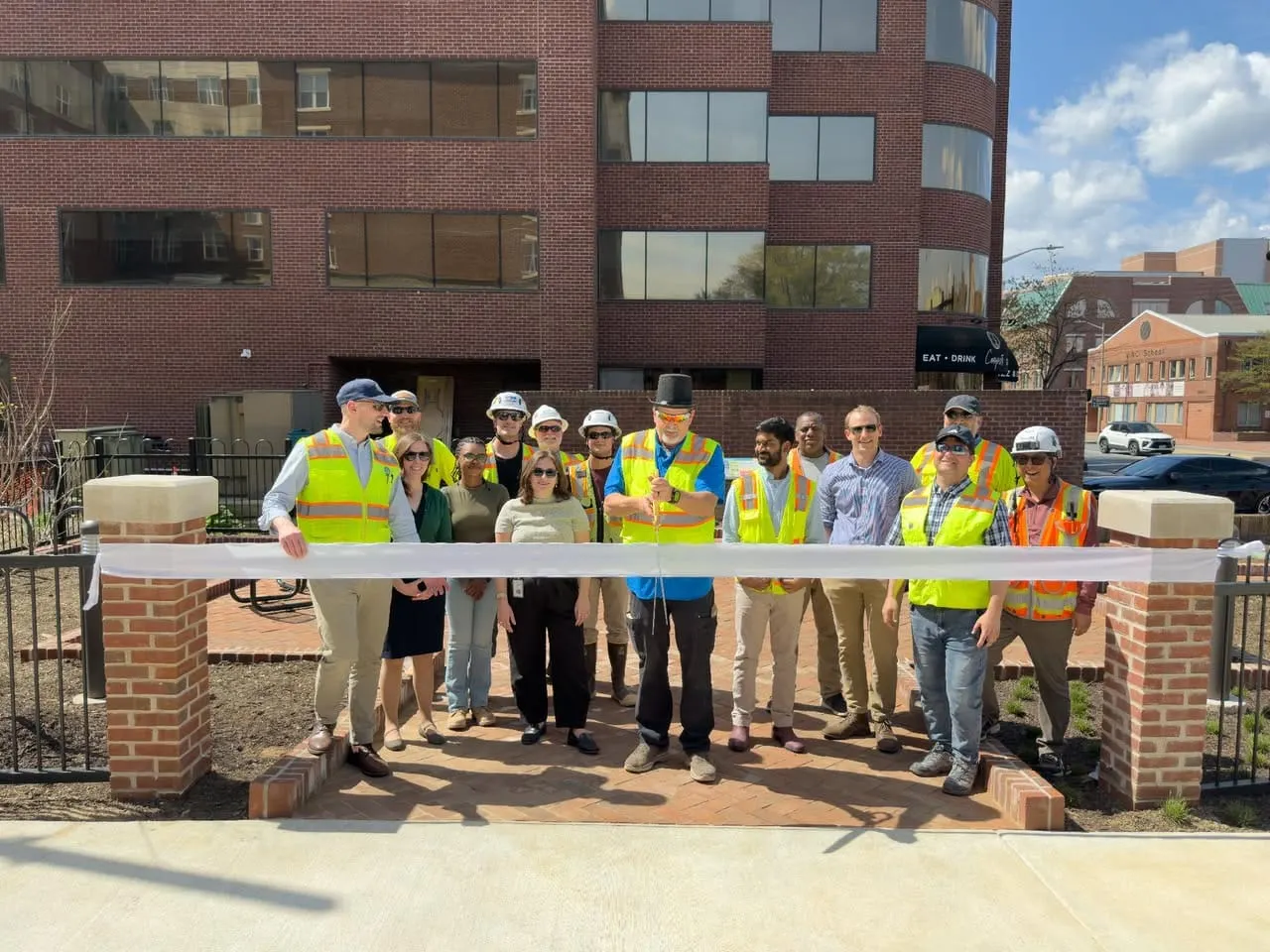 RiverRenew opens pocket park along Hooffs Run corridor