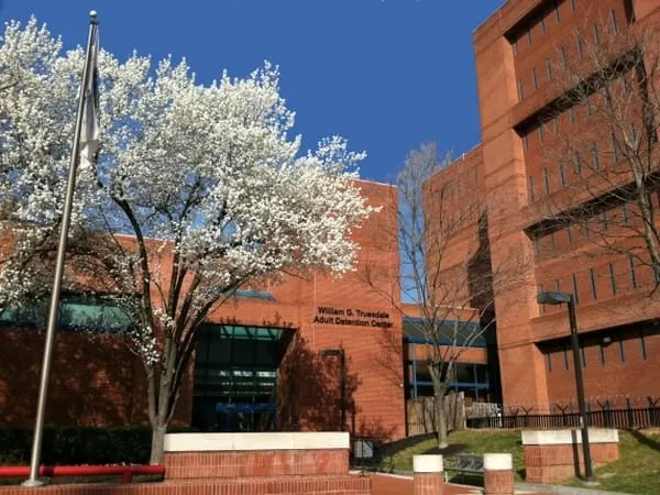 Alexandria deputy arrested, fired after alleged attempt to smuggle drugs into jail