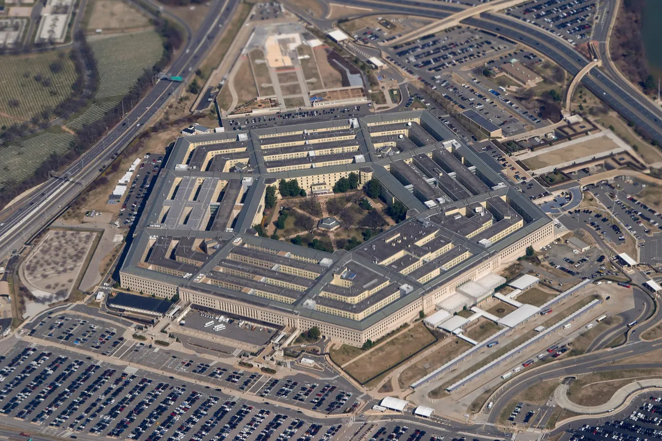 Head-on bus crash near a Pentagon stop injures 23 people, including Defense Department workers
