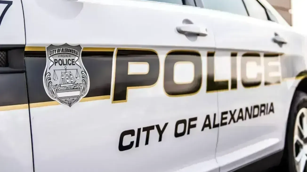 Police cruiser, vehicle collide at Braddock and Russell roads