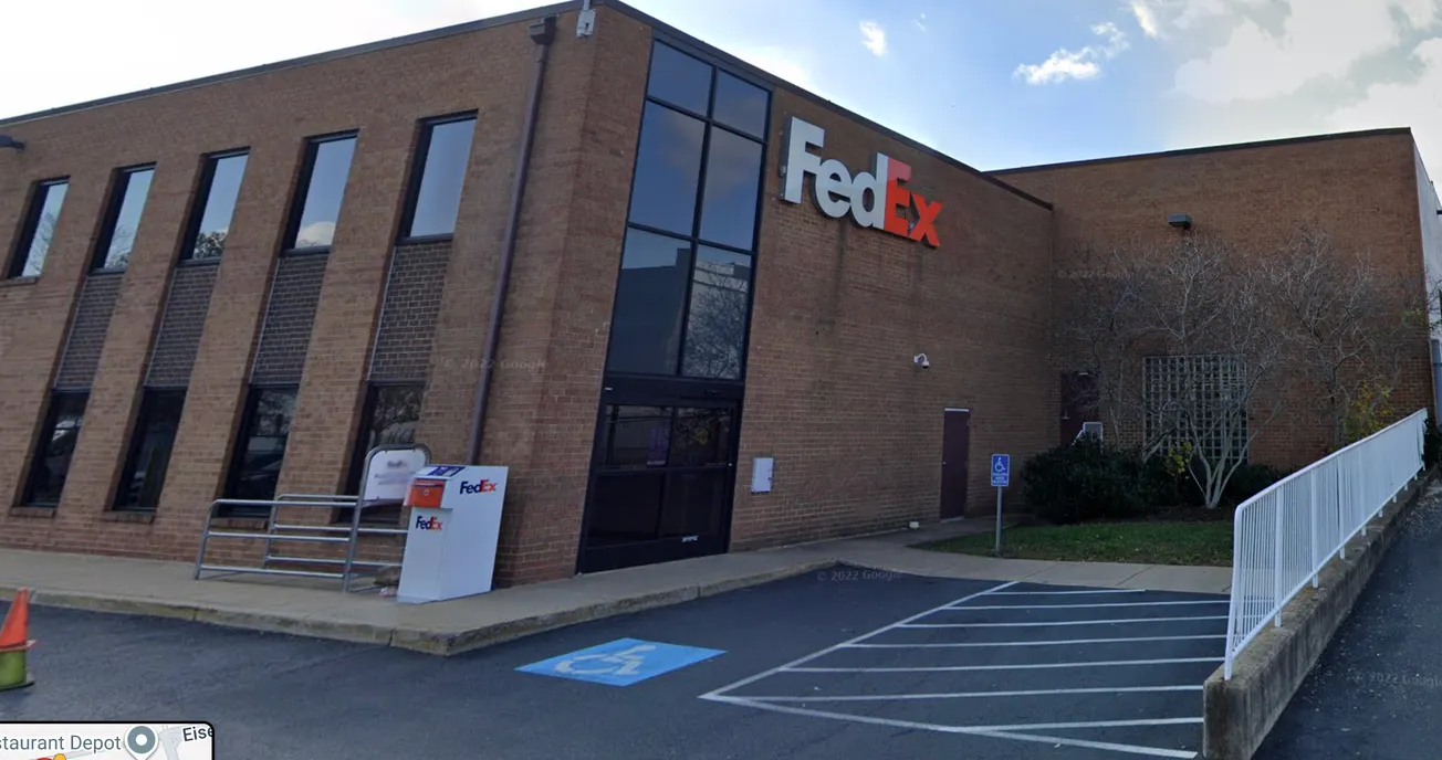 FedEx to convert FedEx Ship Center to FedEx Office on Eisenhower Ave.
