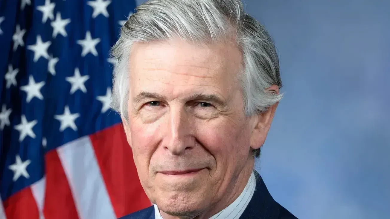 Alexandria leaders line up behind Beyer ahead of crowded Democratic primary
