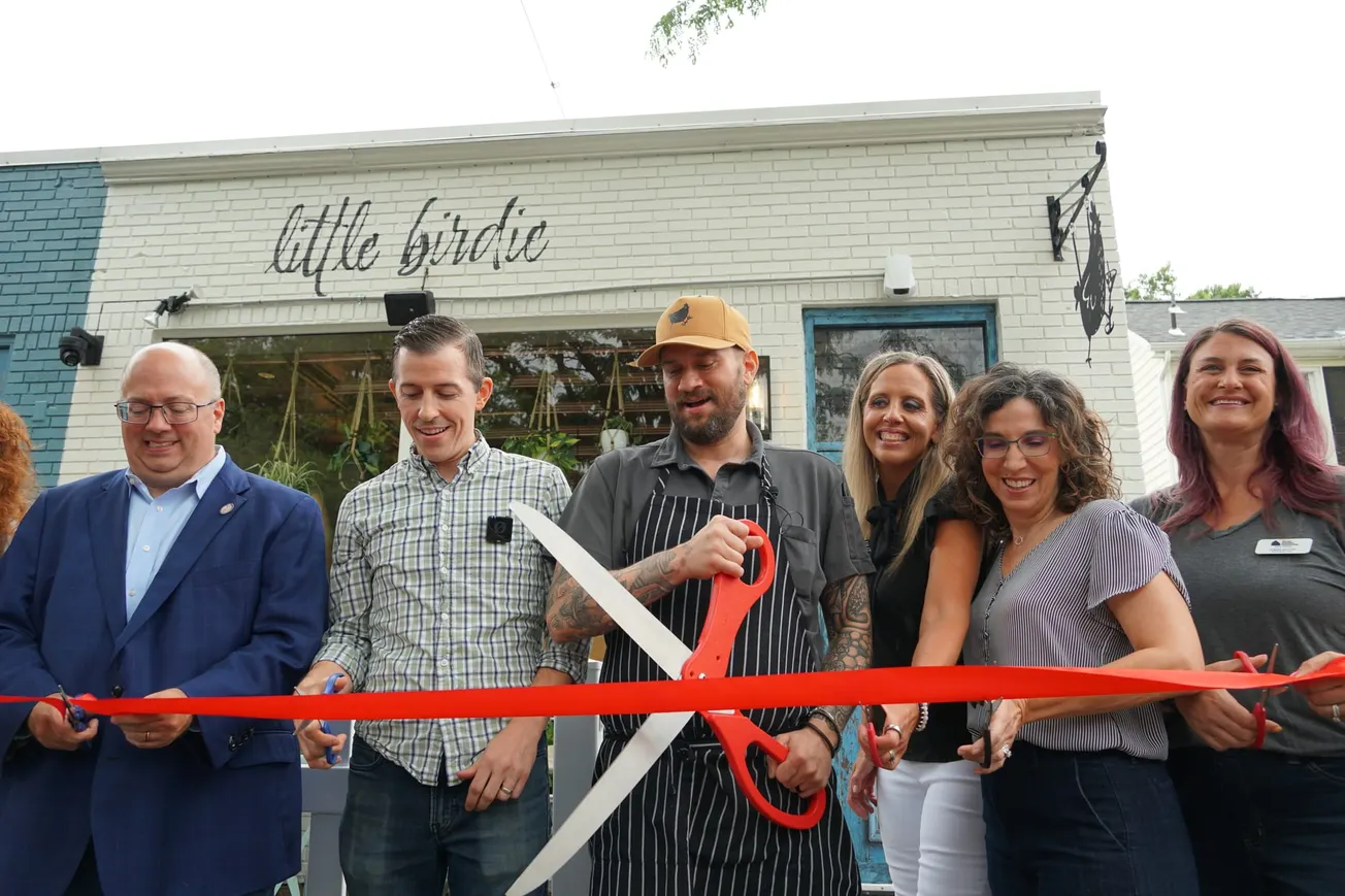 Little Birdie opens in Del Ray, drawing officials and a caviar-topped chicken menu