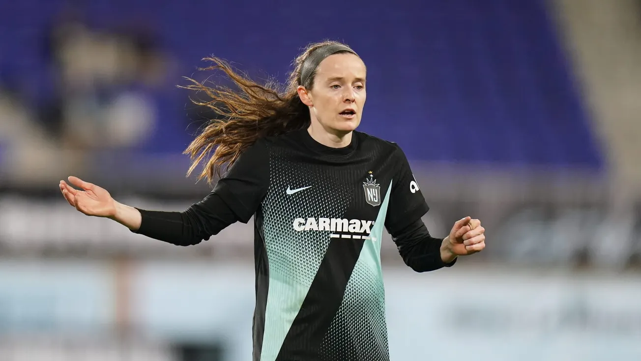 Lavelle scores, Gotham beats the Spirit 1-0 at Citi Field with record crowd of 42,175