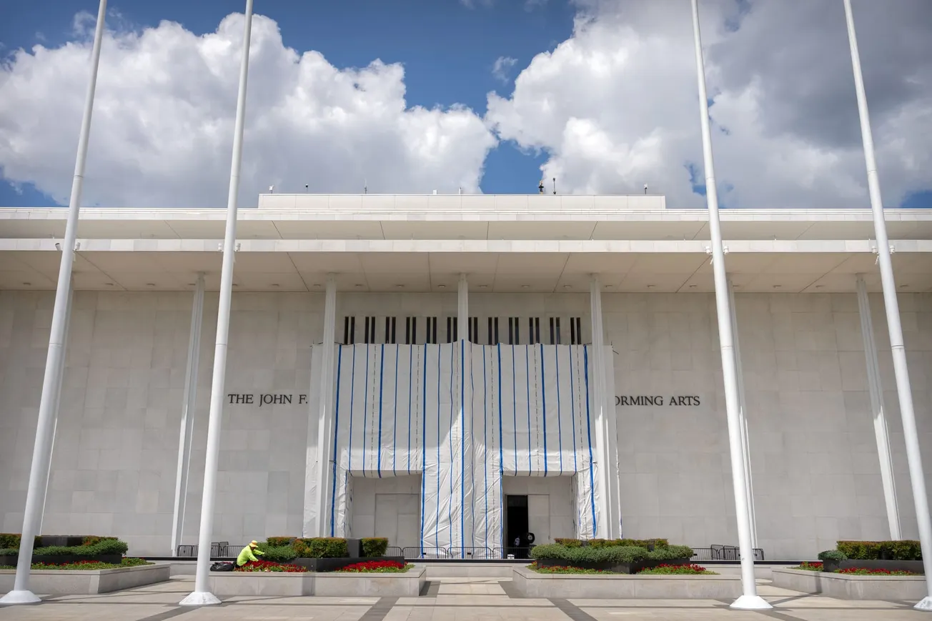 Kennedy Center board moves forward with a two-year closure to allow for renovations, AP sources say
