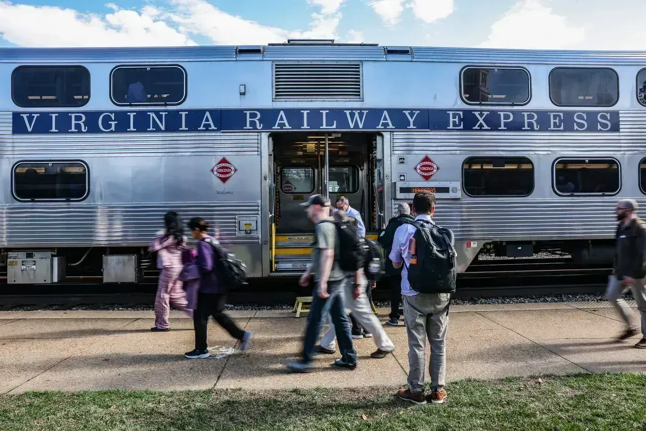 VRE will run Sunday trains on Grand Prix race day