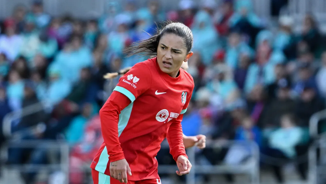 Jacobs' stoppage-time goal gives the Courage a 4-3 win over the Spirit