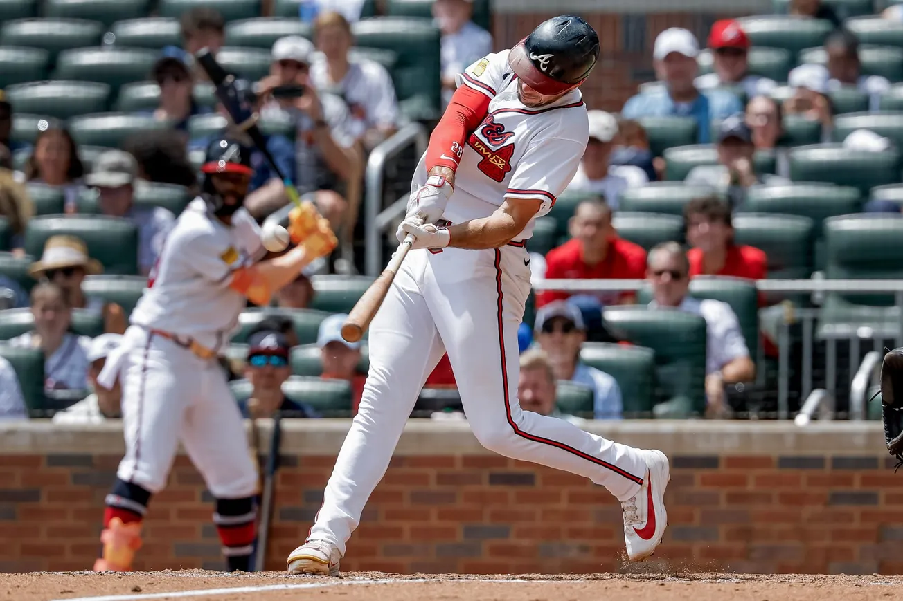 Yastrzemski and Olson hit home runs as Braves top slumping Nationals 4-2 to complete 4-game sweep