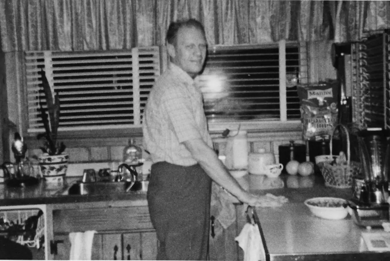 On this day in Alexandria history: The night Nixon resigned, the nation's eyes turned to a house on Crown View Drive