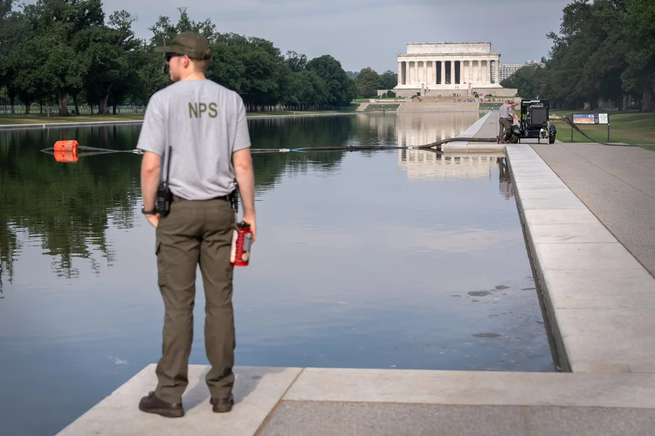 Reflecting Pool's botched repairs threaten to tarnish the National Park Service's reputation