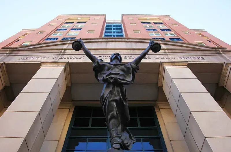 Alexandria man pleads guilty in DIA classified documents case