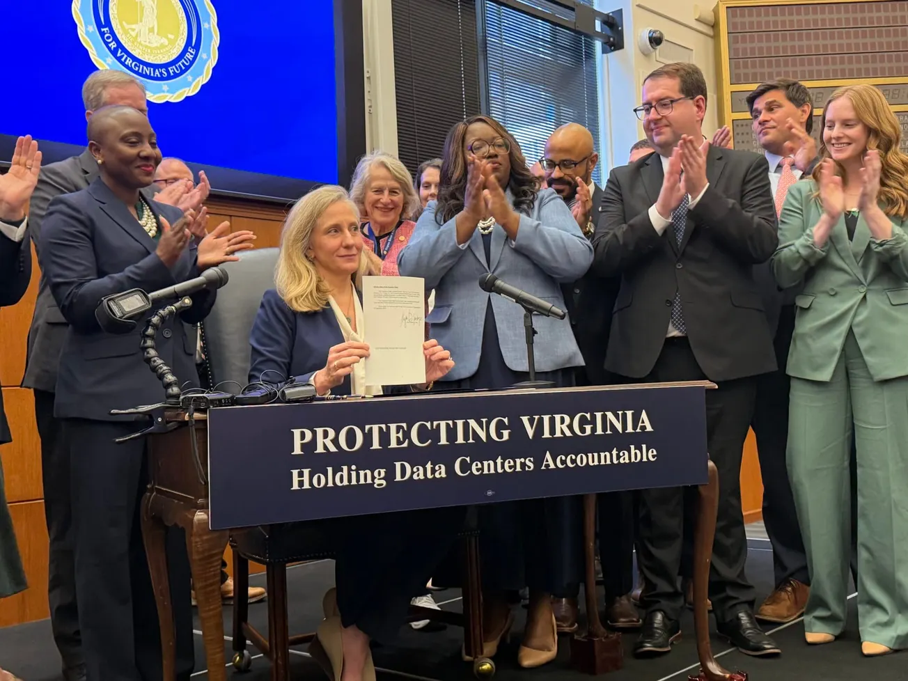 Spanberger presses Congress for AI guardrails as states forge ahead