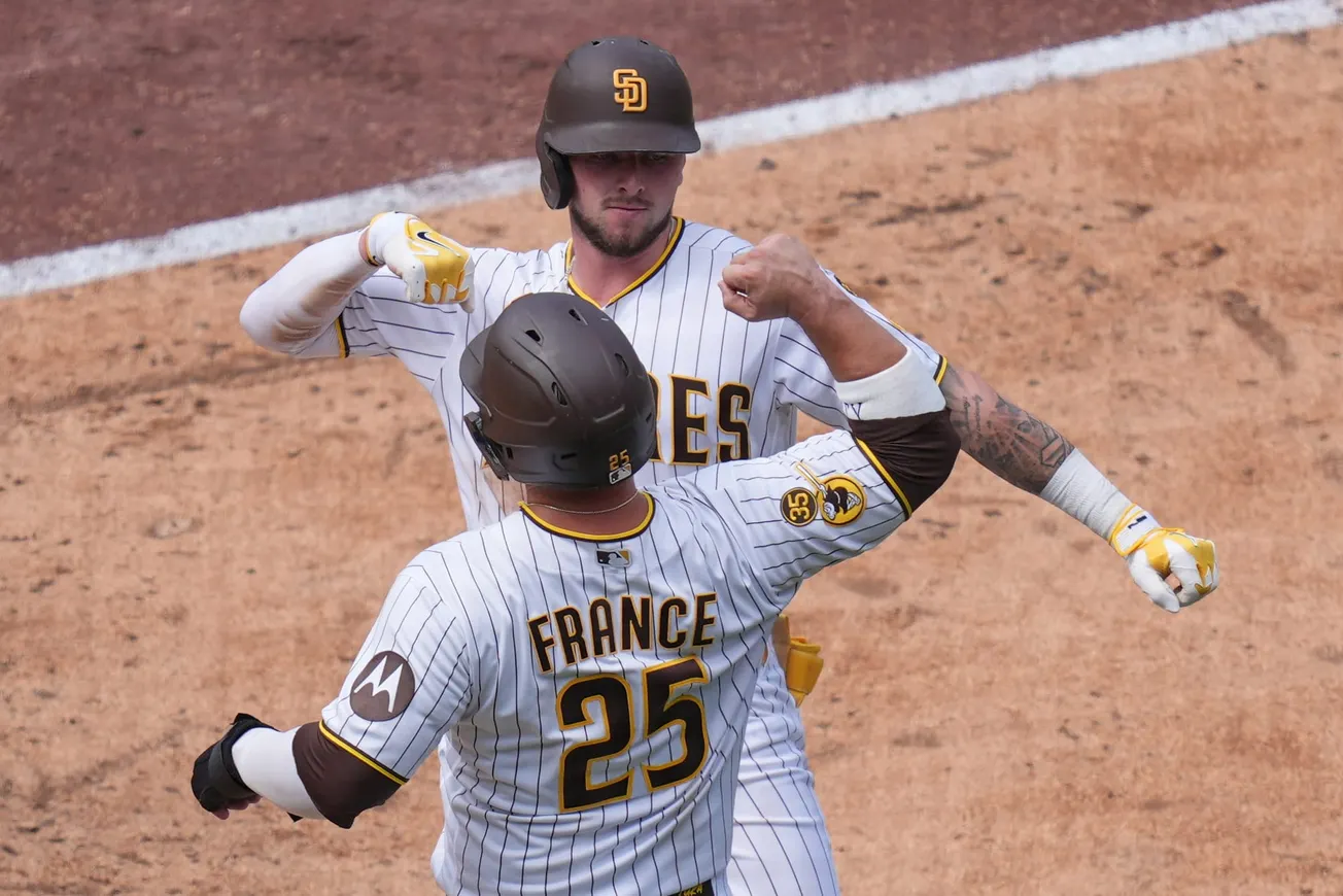 Merrill homers twice and drives in 6 runs in the Padres' 9-2 victory over the Nationals