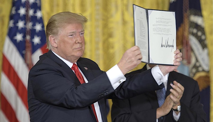 donald trump directive signee juin 2018 space force