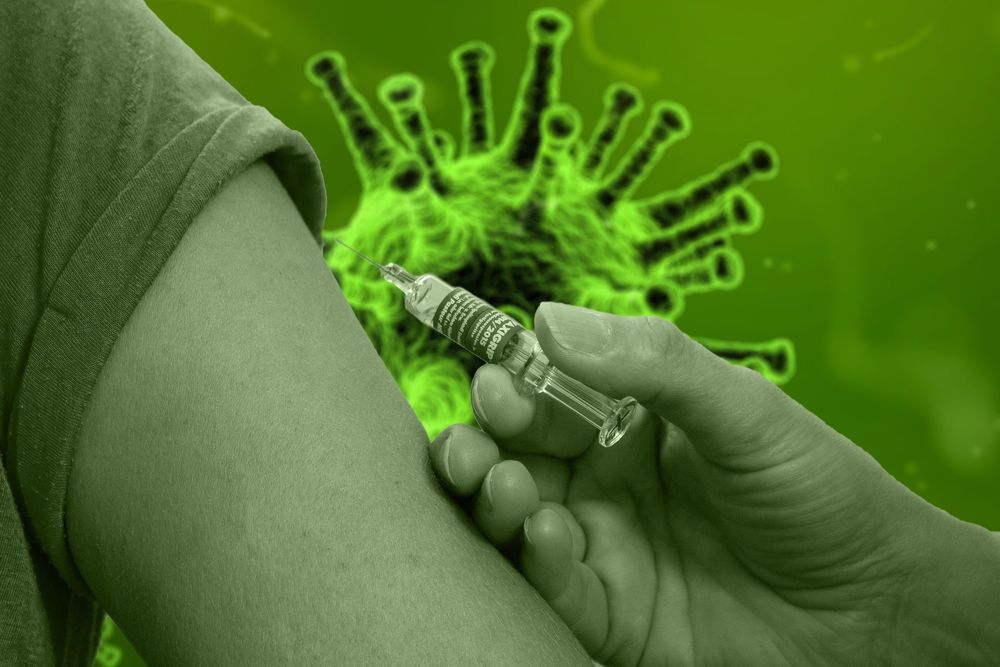 Il n'y aura pas assez de vaccins COVID pour tout le monde jusqu'en 2024, avertissent les fabricants