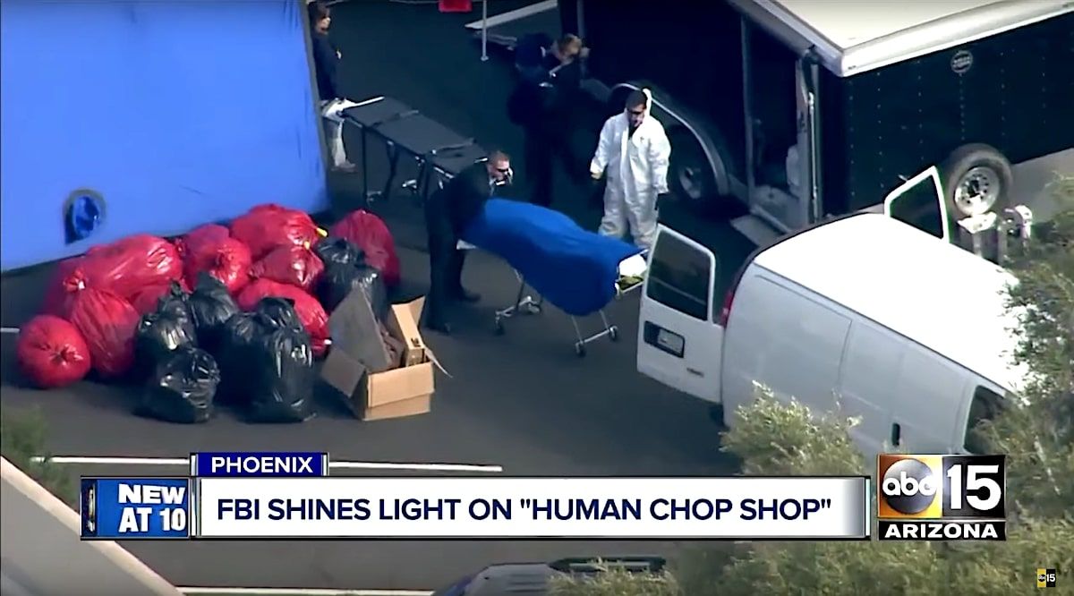 Le FBI découvre des expériences horribles dignes de Frankenstein dans un centre de don de corps en Arizona