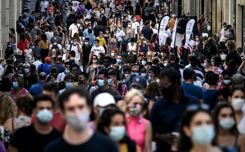 COVID-19 : l'immunité collective serait "impossible à atteindre" à cause du variant Delta