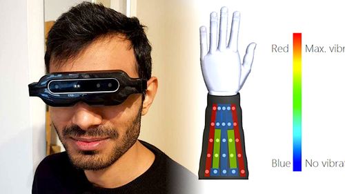 Des lunettes infrarouges connectées à un brassard pour aider les aveugles à s'orienter