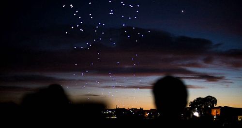 De mystérieux essaims de drones géants apparaissent régulièrement dans le ciel nocturne du Colorado et du Nebraska