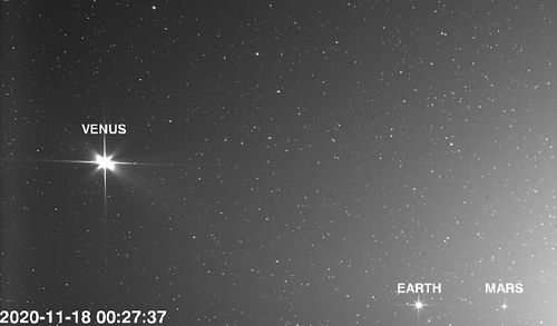 L'orbiteur solaire révèle Vénus, la Terre et Mars sur le même cliché, brillant de mille feux