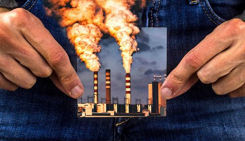 La pollution entraine une réduction progressive de la taille du pénis humain