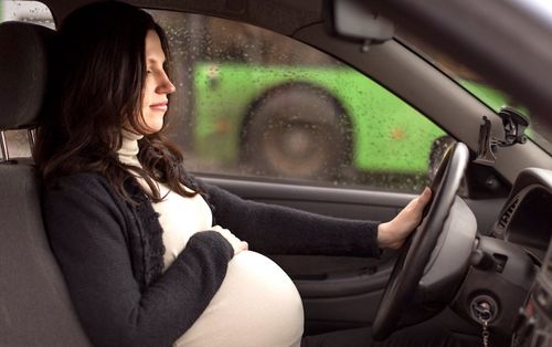Des produits chimiques cancérigènes émanent constamment des sièges de nombreux véhicules