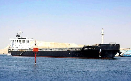 Une fois de plus, un navire s'est coincé (brièvement) dans le canal de Suez