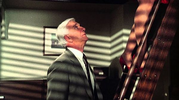 Episode 123 - The Naked Gun: From the Files of Police Squad! (1988)