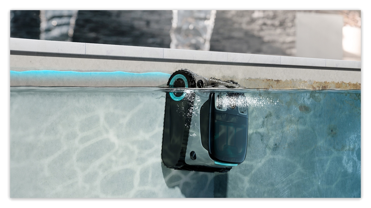 aiper pool cleaner cleanning water line